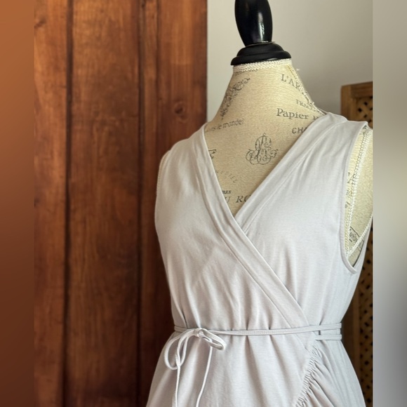 Zara Ruffled Wrap Dress - Picture 9 of 14